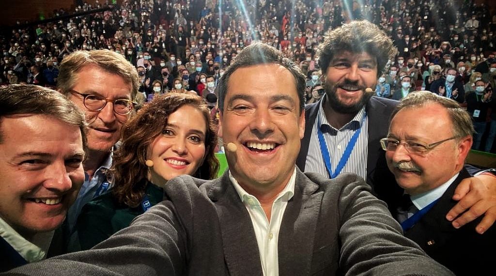 La batalla interna del PP se recrudece en Andalucía con Moreno Bonilla de espectador