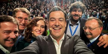 La batalla interna del PP se recrudece en Andalucía con Moreno Bonilla de espectador