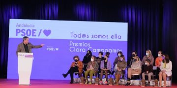 Juan Espadas, en la entrega de premios.