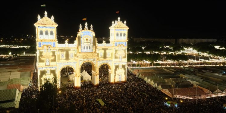 Primer día de Feria tres años después: 204 asistencias sanitarias y 80.050 kilos de basura