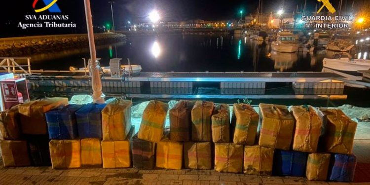 Intervenidas cuatro toneladas de hachís en una operación contra el narcotráfico en Huelva