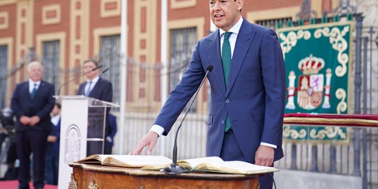 Moreno, a pie de calle, promete una presidencia «abierta»