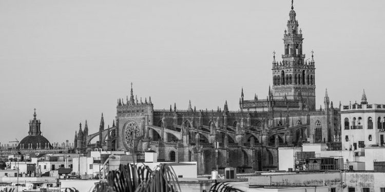 Sevilla: cultura, gastronomía, naturaleza y tasa turística