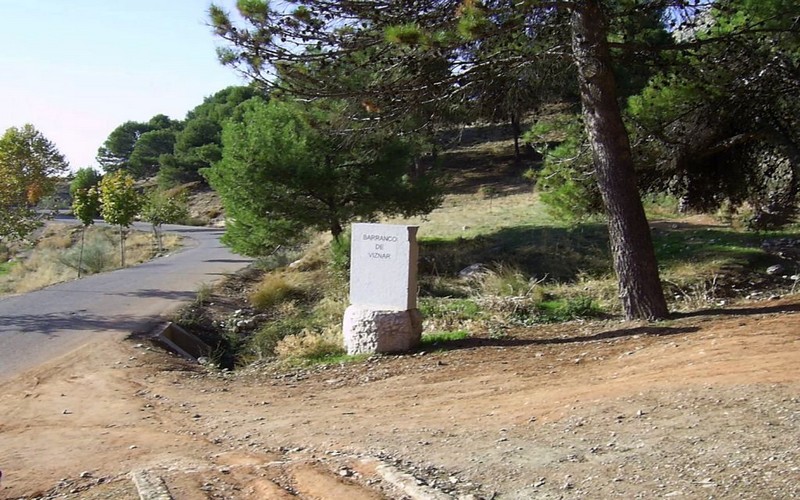 Fosas Barranco Víznar Granada