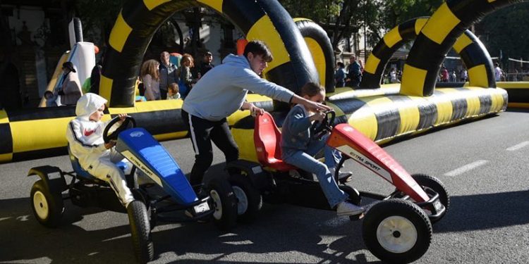 Exitazo del Ayuntamiento de Sevilla: más de 10.000 personas en el evento ‘Calle Deporte’