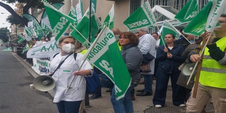 Manifestación Satse SMA Salud
