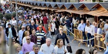 Unas 25.000 botellas de AOVE vendidas refrendan el “rotundo éxito” de la Fiesta del Primer Aceite
