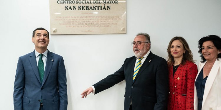 Juanma Moreno anuncia a su nueva Consejera de Fomento