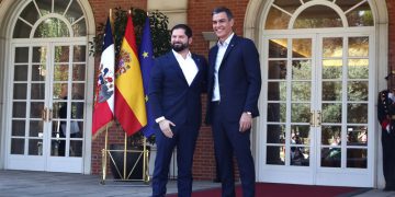 Boric anuncia en la SER que invitará a los partidos políticos chilenos a firmar una declaración que condene el golpe de Estado de Pinochet