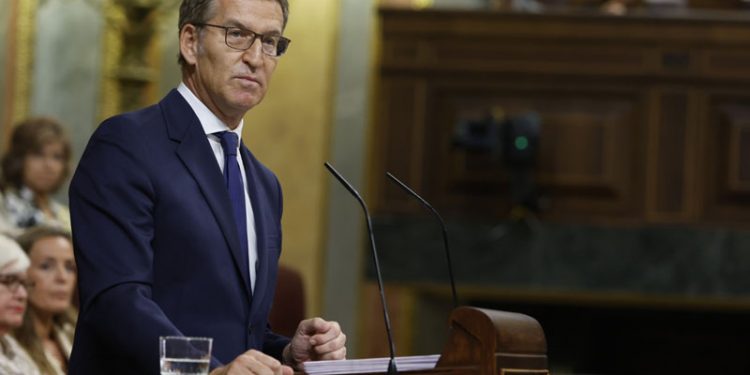 El Congreso rechaza a Feijóo en la primera votación