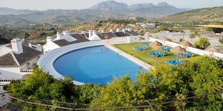 Aumentan en agosto un 1,7% las pernoctaciones hoteleras en Andalucía