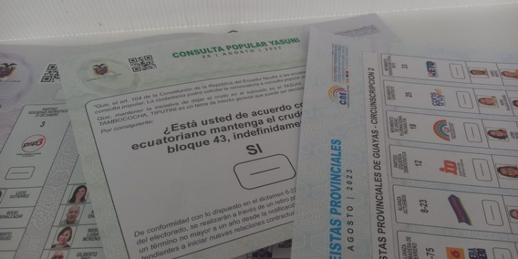 Papeletas electorales Ecuador elecciones 2023