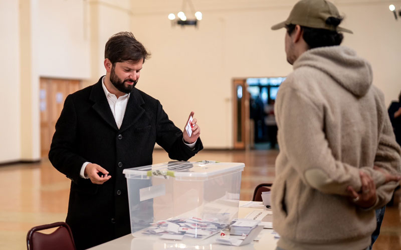 Chile rechaza la nueva Constitución «ultraconservadora»
