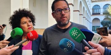 Adelante Andalucía exige a Juanma Moreno restricciones de agua para los campos de golf
