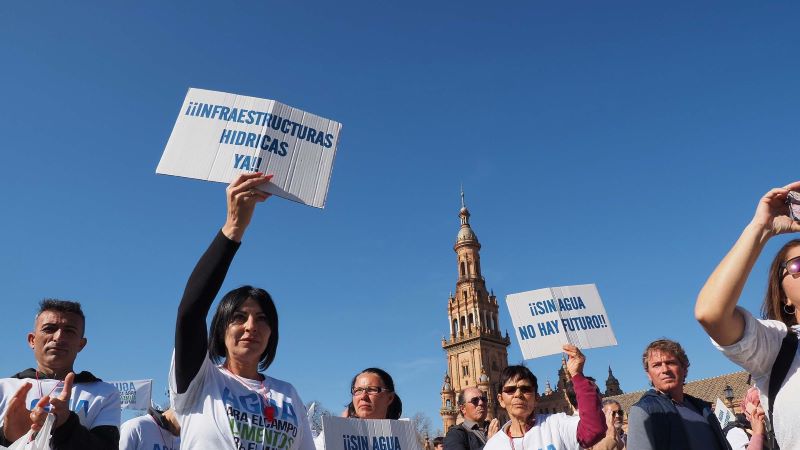Los agricultores onubenses reclaman las infraestructuras necesarias para paliar los efectos de la sequía