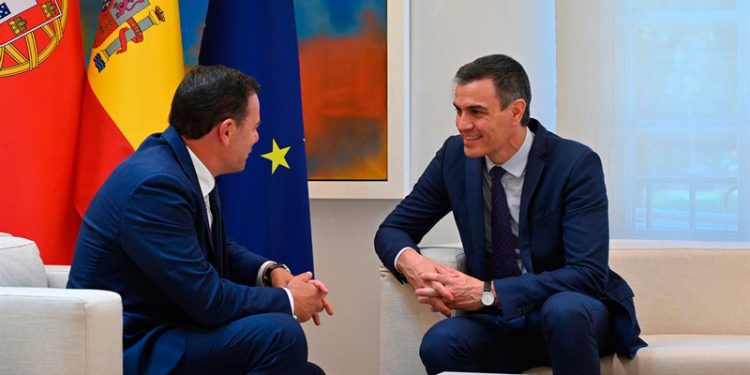 Pedro Sánchez mantiene un encuentro con el primer ministro de Portugal | Pool Moncloa/Borja Puig de la Bellacasa