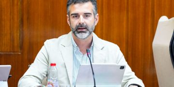 Fernández-Pacheco ocupará las competencias de Crespo en Agricultura, Pesca, Agua y Desarrollo Rural