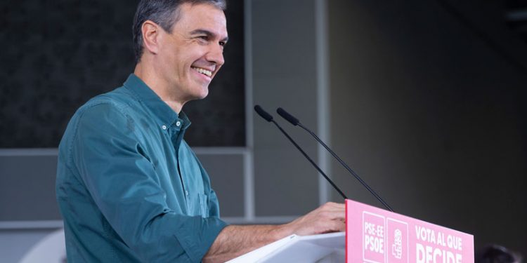 Sánchez define al PSOE como «el partido sistémico de la democracia y la Constitución española»