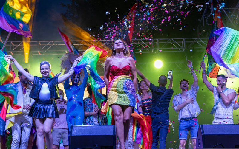Sevilla celebra el Día del Orgullo en medio de la polémica