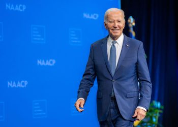 Biden se retira de la carrera electoral de EEUU