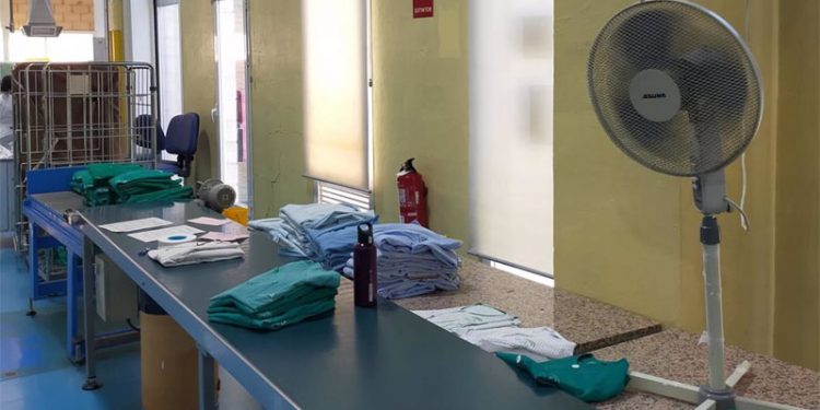 Comisiones Obreras denuncia las altas temperaturas que sufre el personal de lavandería del Reina Sofía