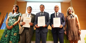 Acuerdo para implantar en Málaga un centro de innovación de chips de IMEC