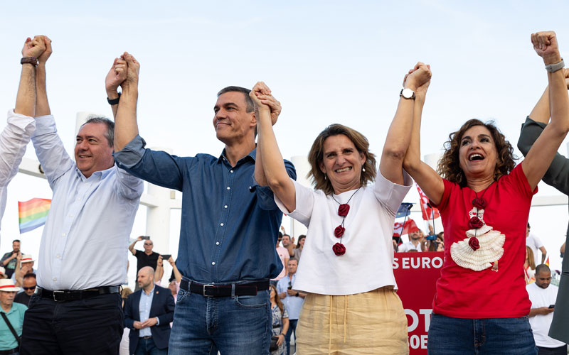 Juan Espadas vuelve a sonar con fuerza para tomar las riendas de un ministerio