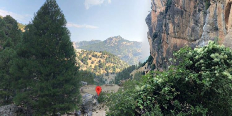 Rescatan a un bañista en La Iruela, herido tras lanzarse al Río Borosa