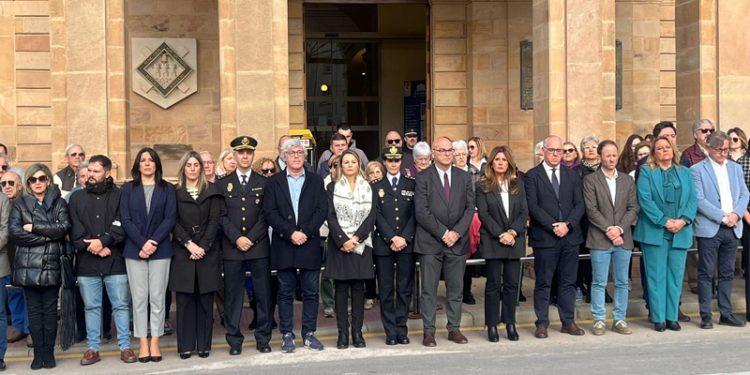 Consternación por el asesinato de un niño de 2 años en Linares