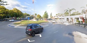 Mueren dos personas en un choque entre dos vehículos en Marbella