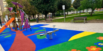 Andújar renueva tres parques infantiles con una inversión municipal de 81.000 euros